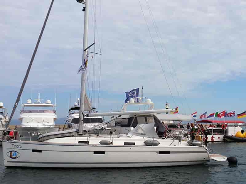 Photo of Tesoro, image 1 of 5