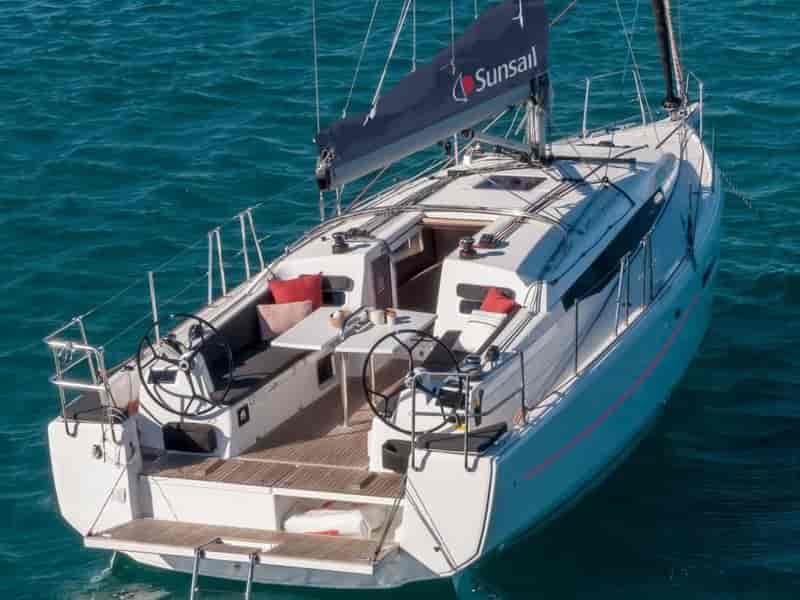 Photo of Sunsail 38.0 Classic, image 1 of 5
