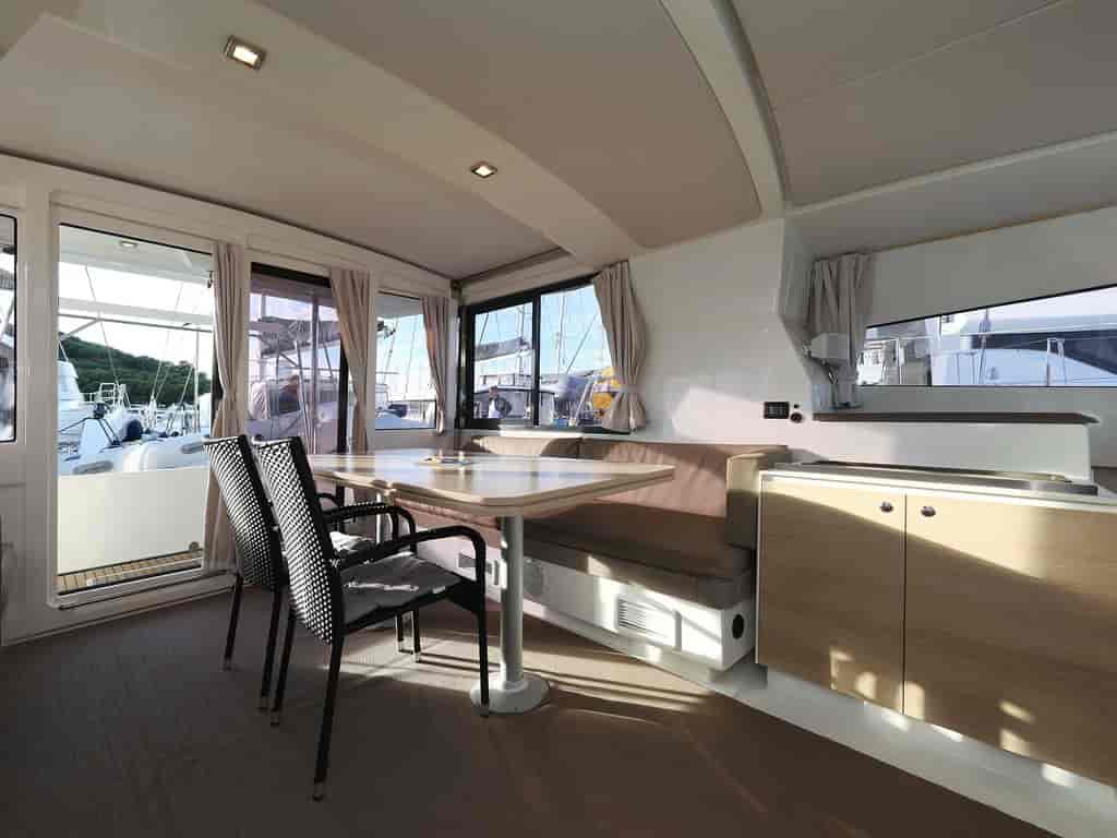 Boat picture 17