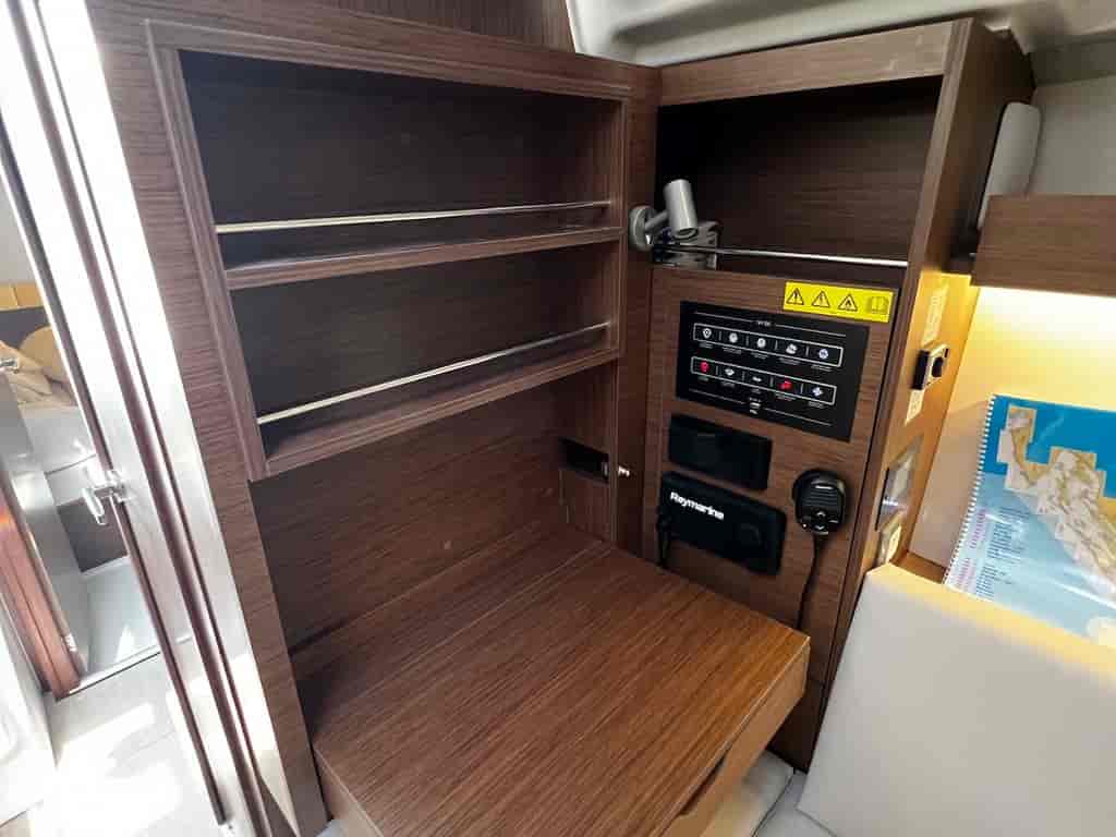 Boat picture 13