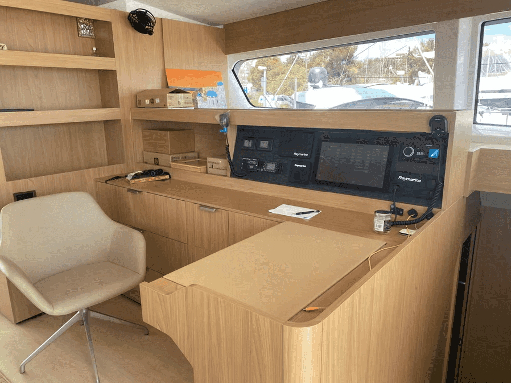 Boat picture 18