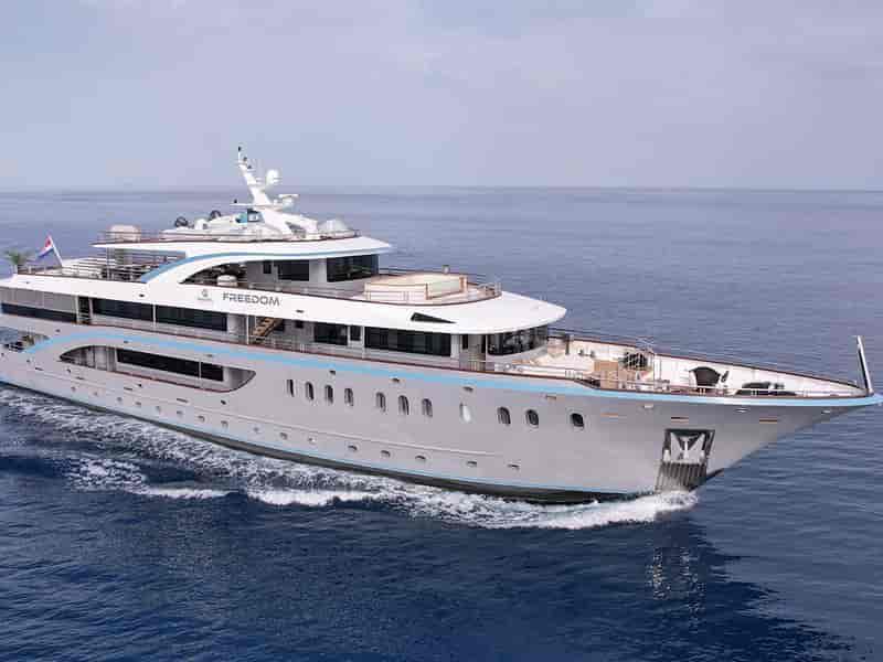 Boat picture 1