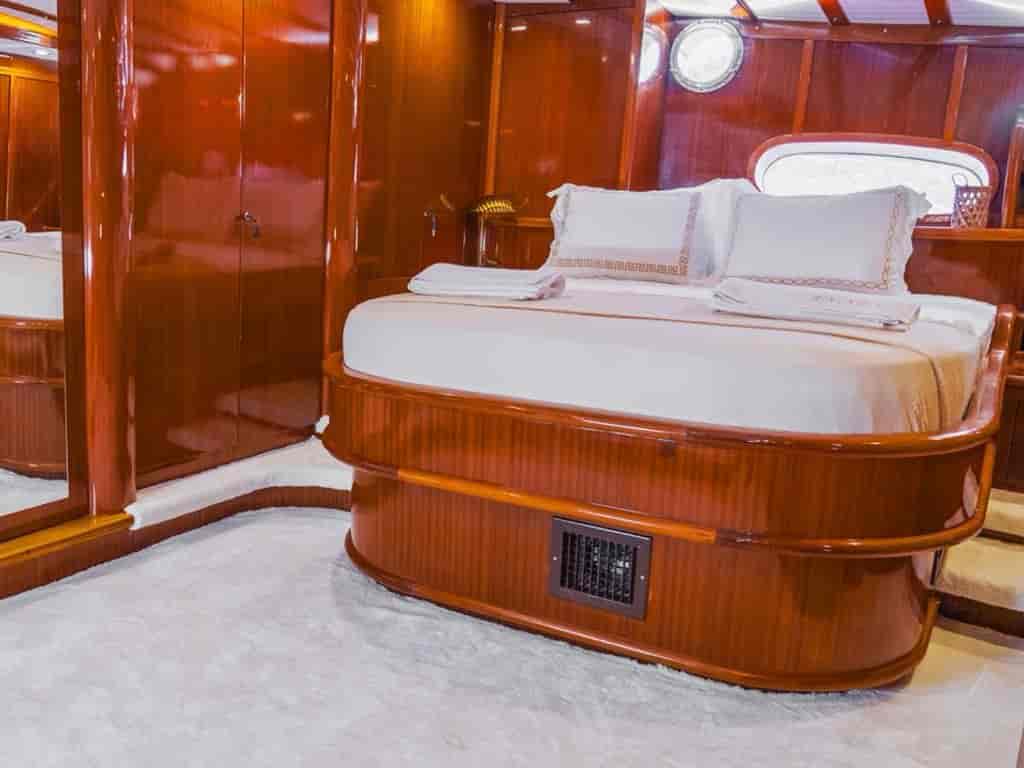 Boat picture 3