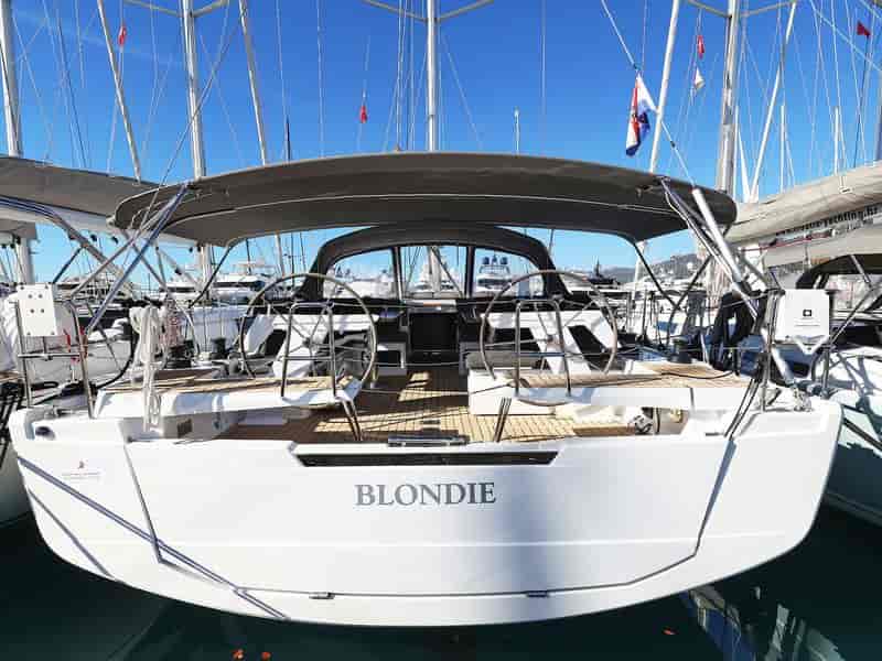 Photo of Blondie - OW, image 1 of 5
