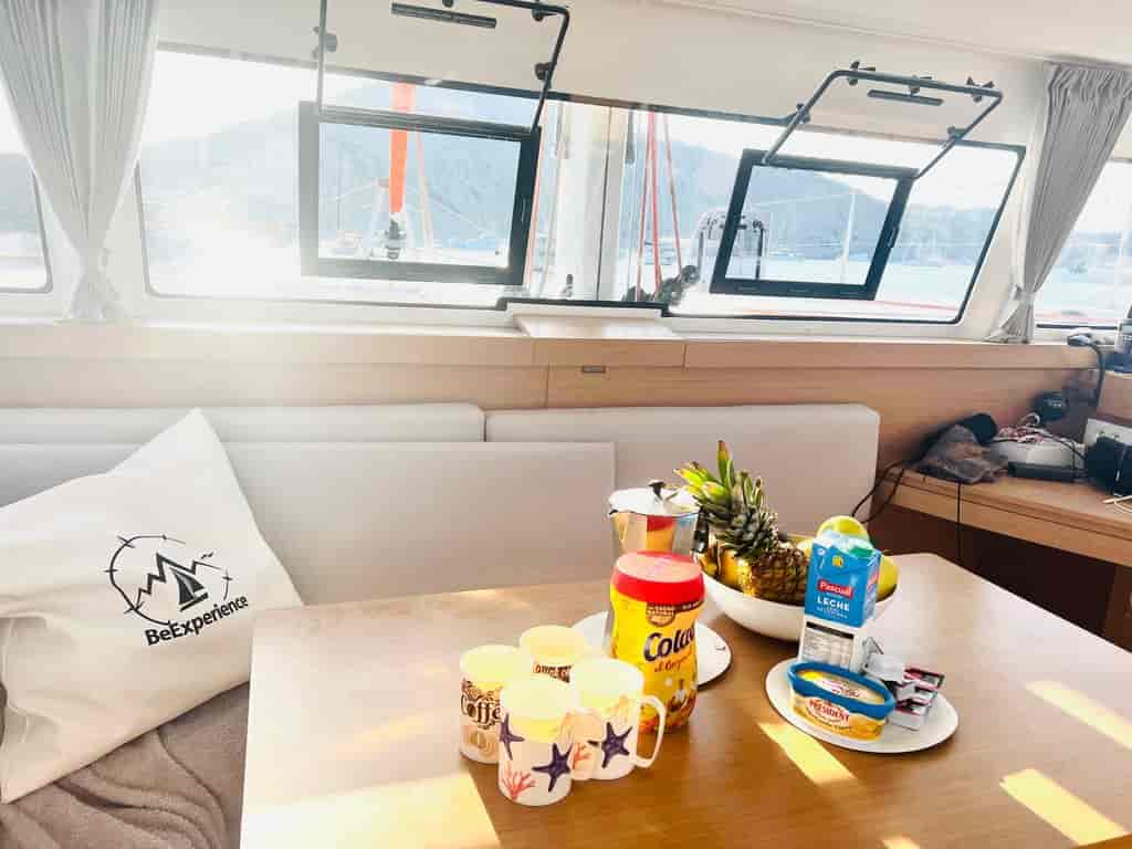 Boat picture 12