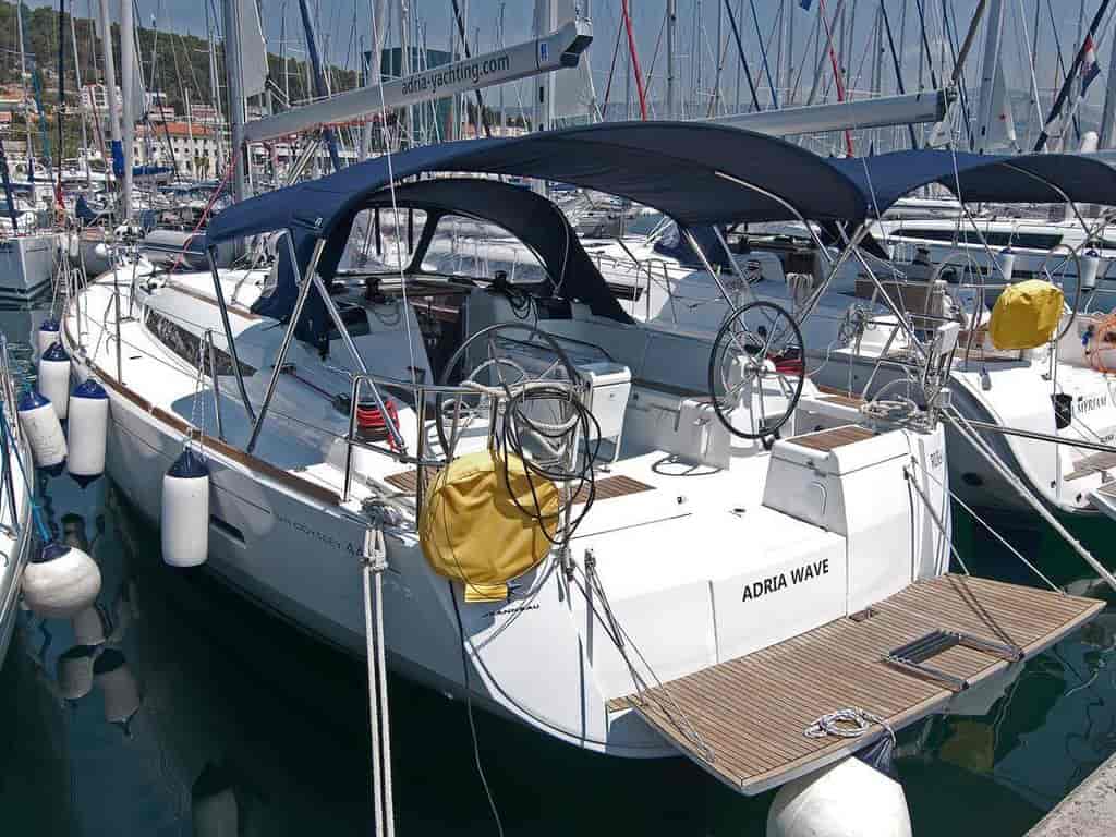 Photo 3 of Adria Wave