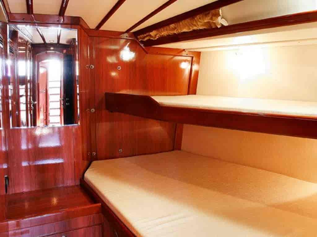 Boat picture 16