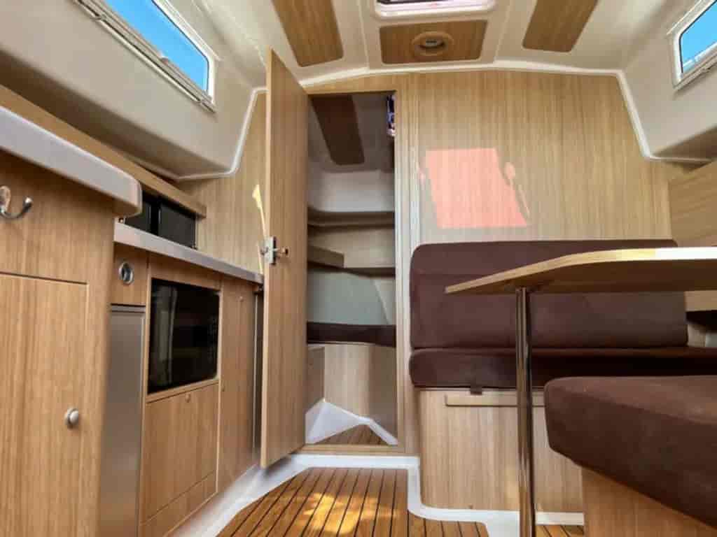 Boat picture 17