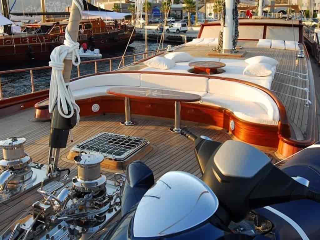 Boat picture 17
