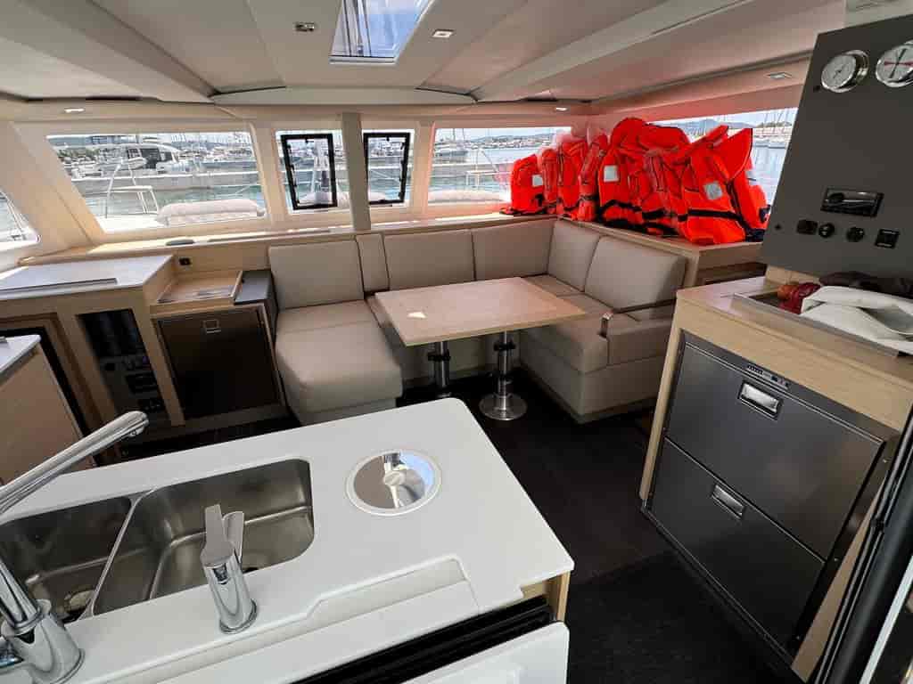 Boat picture 13