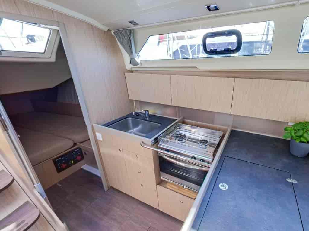 Boat picture 9