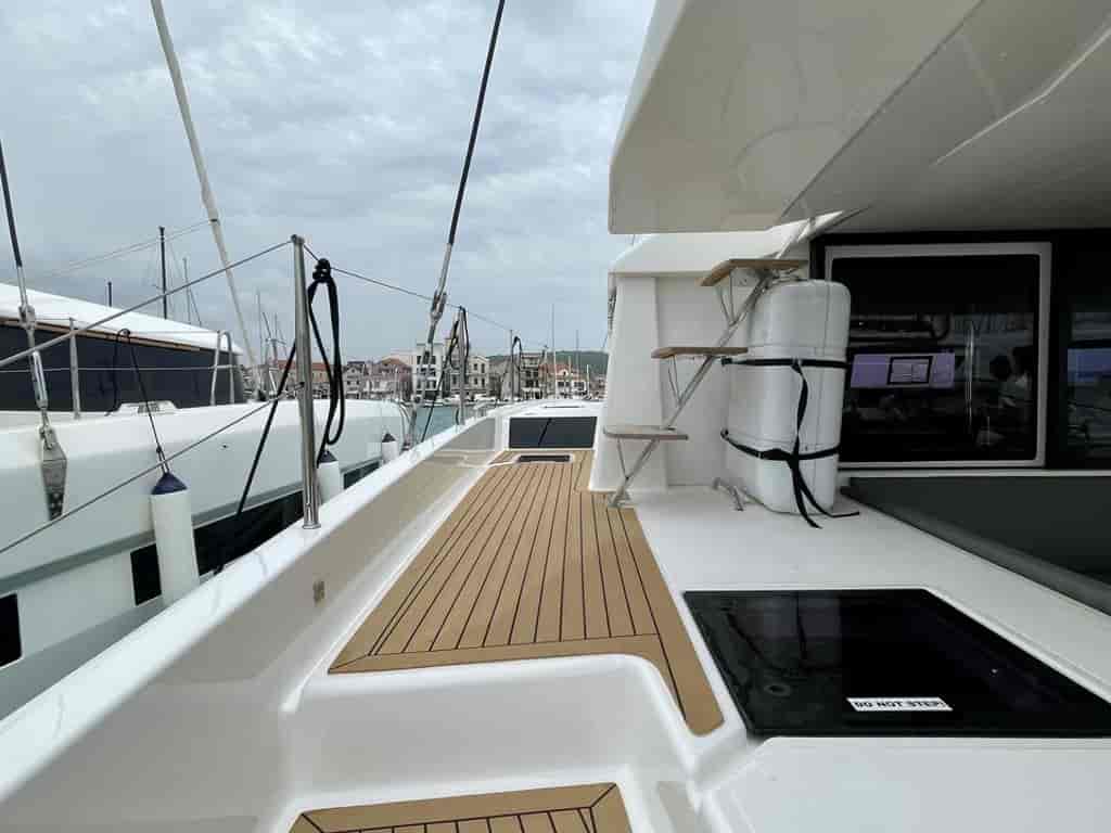 Boat picture 17