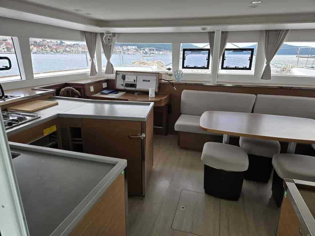 Boat picture 8