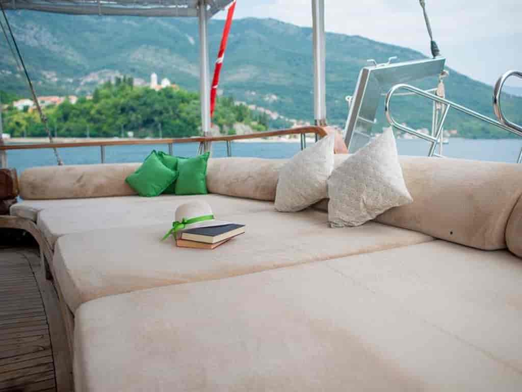 Boat picture 9