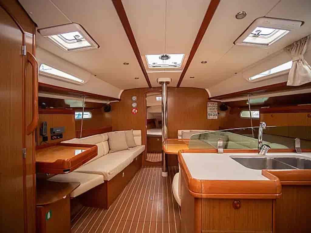 Boat picture 19