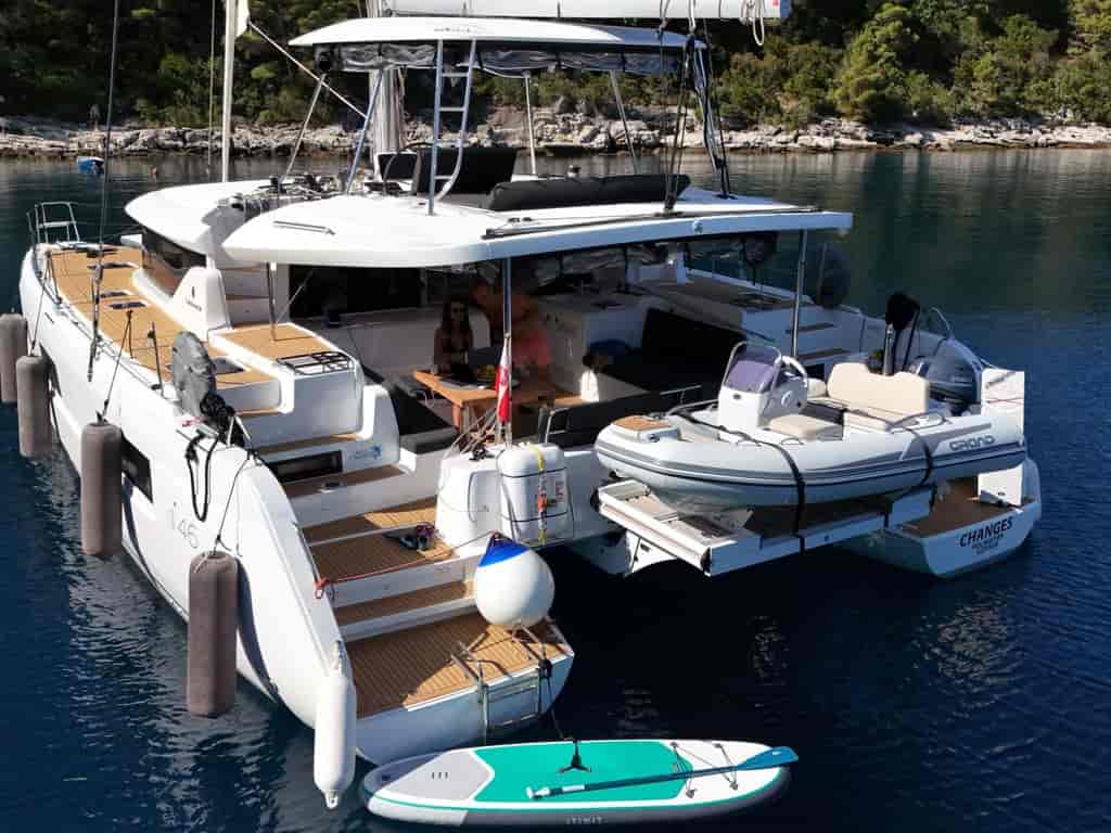 Boat picture 16