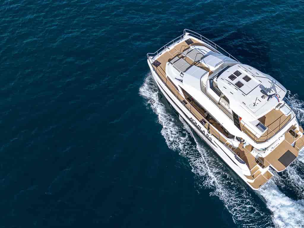 Boat picture 9
