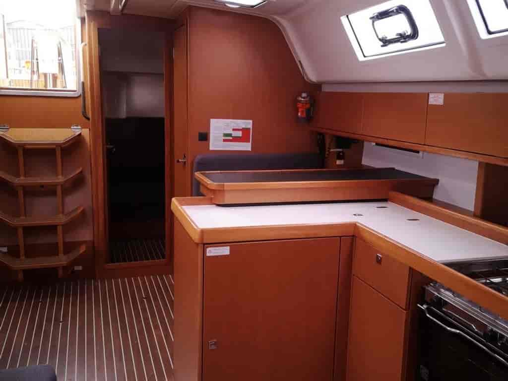Boat picture 16