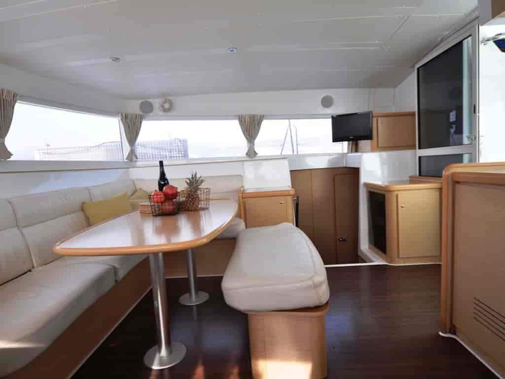 Boat picture 9
