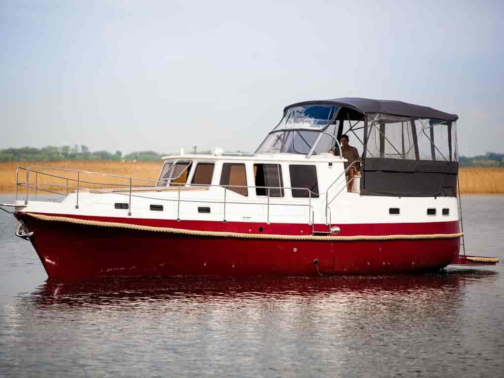 Boat picture 16
