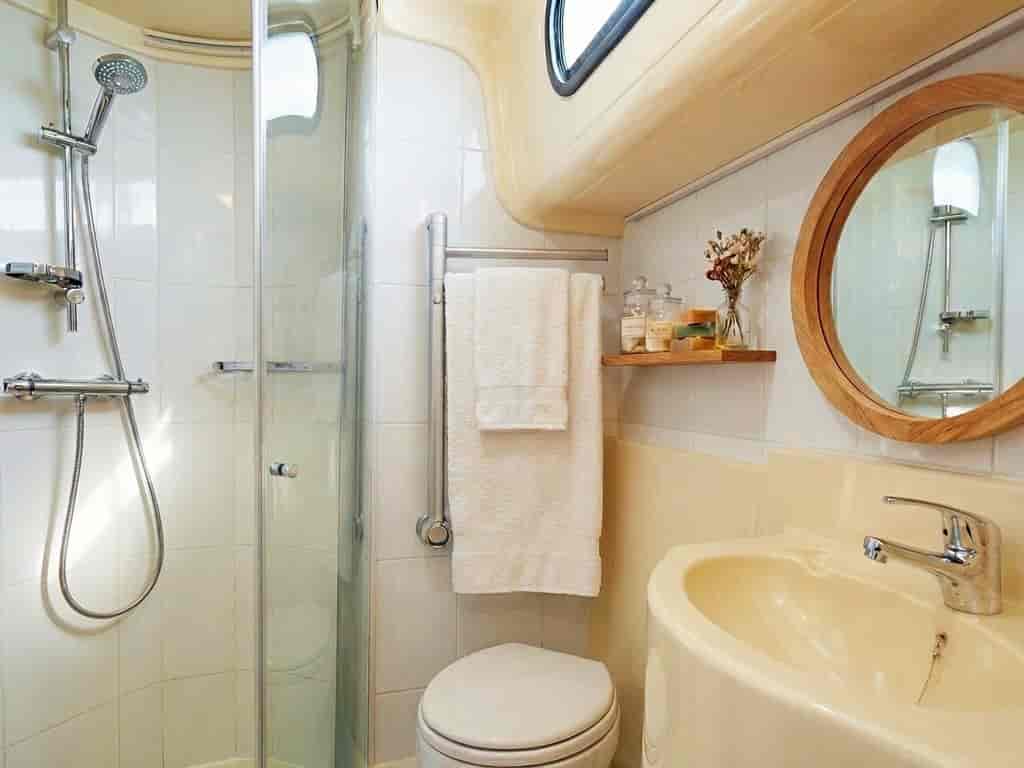 Boat picture 4