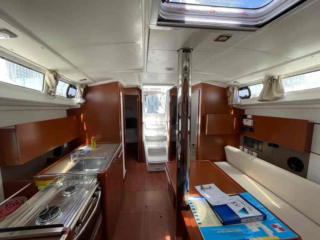 Boat picture 9
