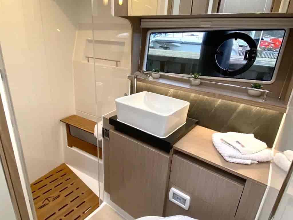 Boat picture 11