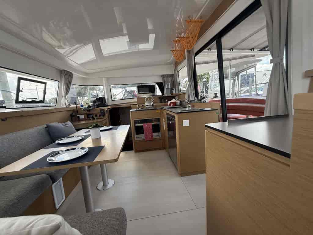 Boat picture 19