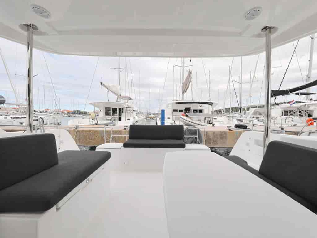 Boat picture 17