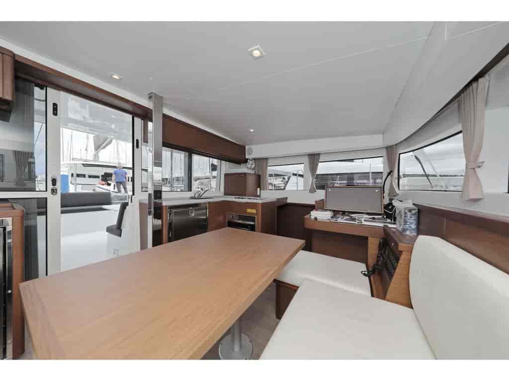 Boat picture 20