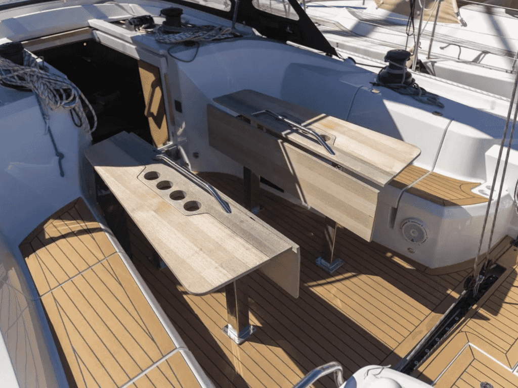 Photo 4 of Sailing Grace