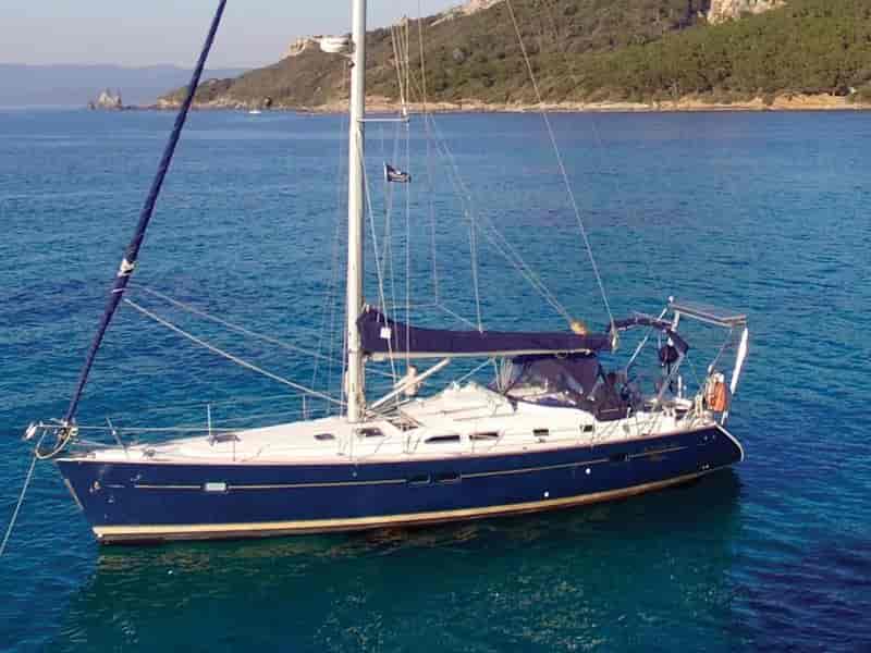 Photo of L'Alliance, image 1 of 5