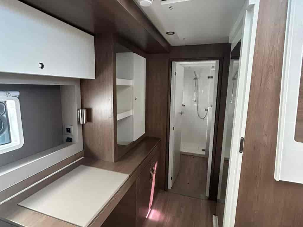 Boat picture 16