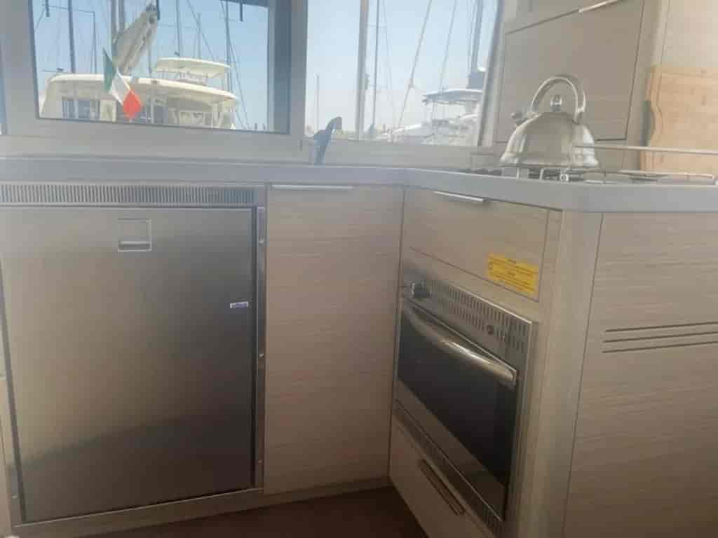 Boat picture 18