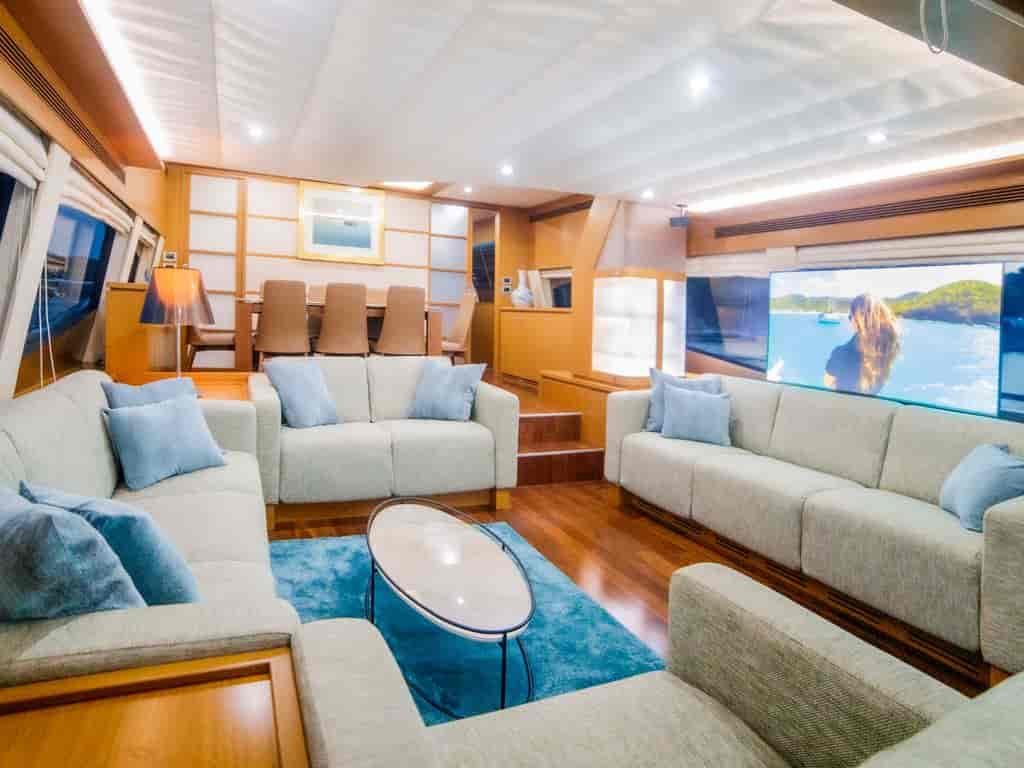 Boat picture 9