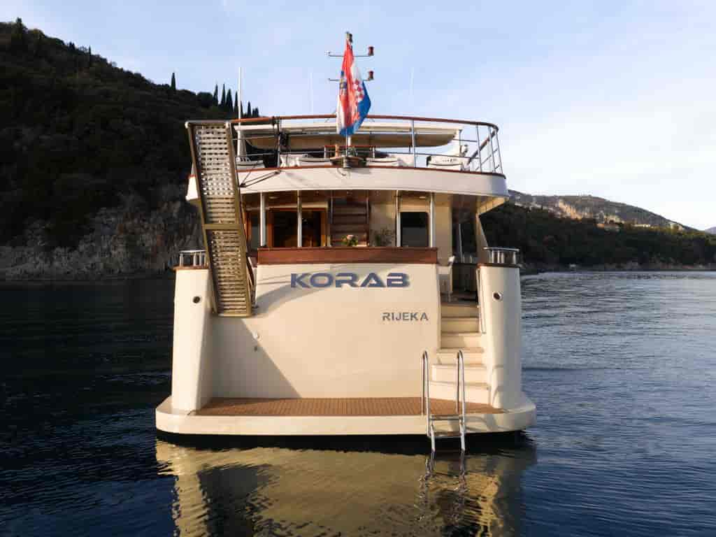 Boat picture 17