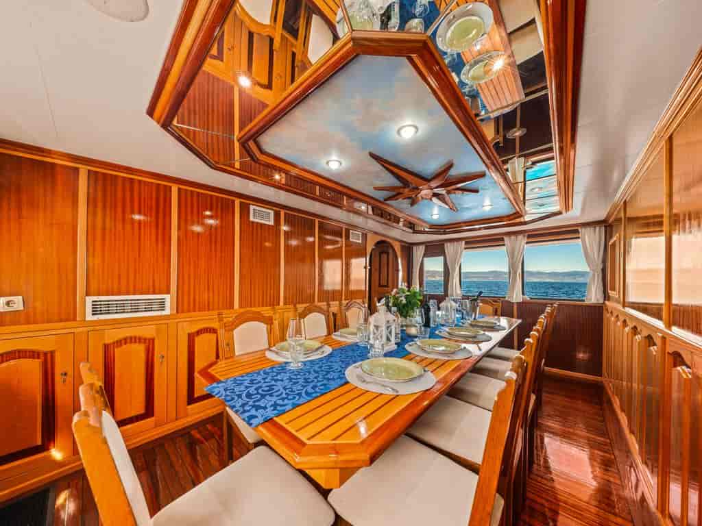 Boat picture 23