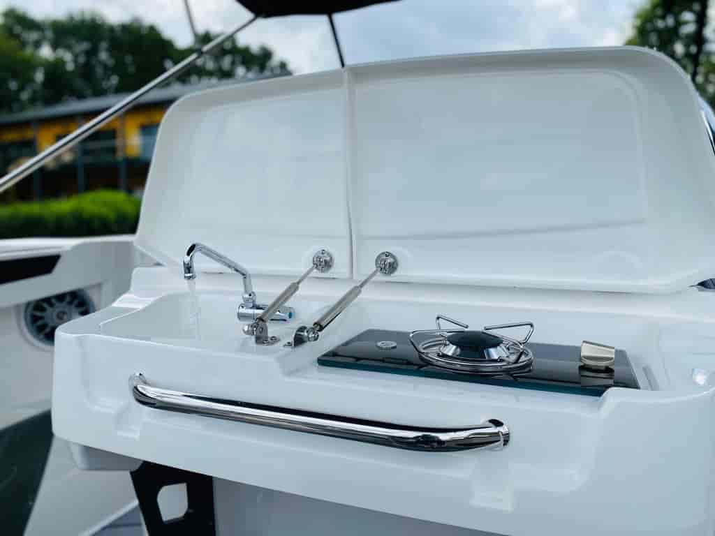 Boat picture 19