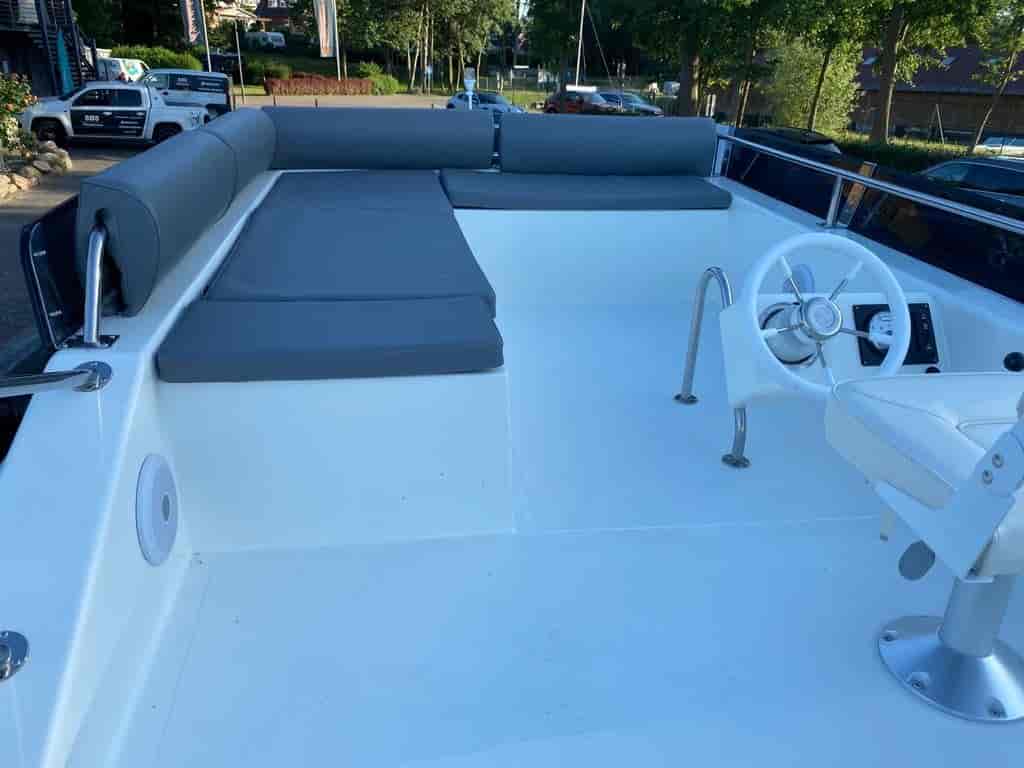 Boat picture 18