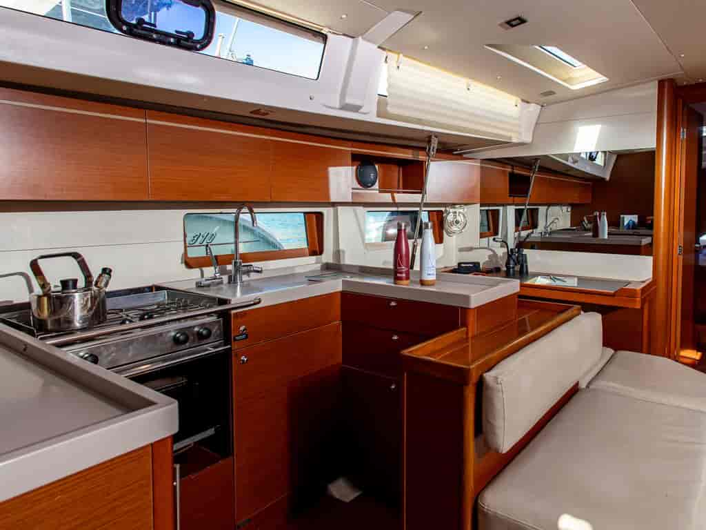 Boat picture 12