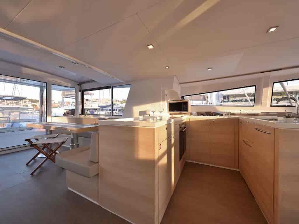 Boat picture 9