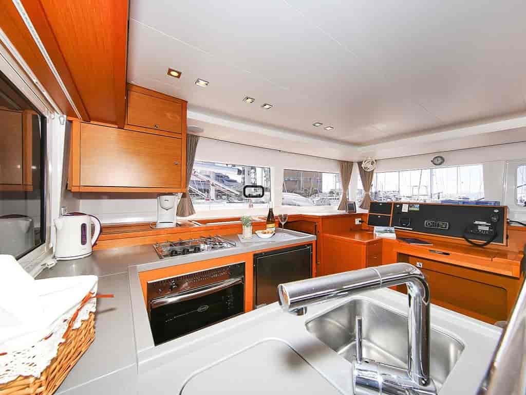 Boat picture 24